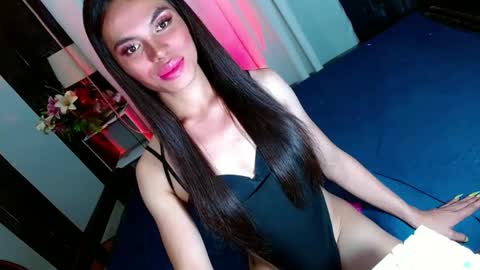 lovelymiss_shyna11 online show from 01-21-25, 04:48