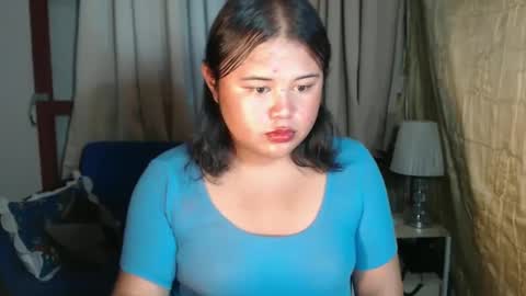 Snapshot of lovelypinaychubsx chatting on 01-27-25, 06:41 lovely online show from 01-27-25, 06:41