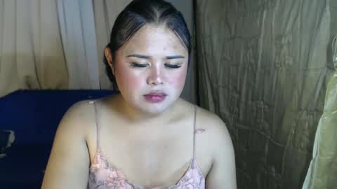 Snapshot of lovelypinaychubsx chatting on 02-28-25, 02:20 lovely online show from 02-28-25, 02:20