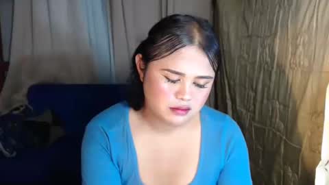 Snapshot of lovelypinaychubsx chatting on 03-10-25, 02:37 lovely online show from 03-10-25, 02:37