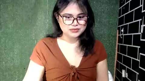 Snapshot of lovelypinaychubsx chatting on 09-25-25, 06:55 lovely online show from 09-25-25, 06:55