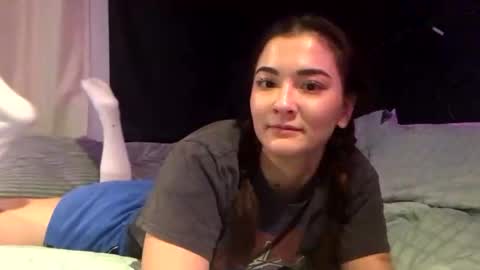 Snapshot of lovelyqueenaria chatting on 01-03-25, 12:00 Queen Aria online show from 01-03-25, 12:00