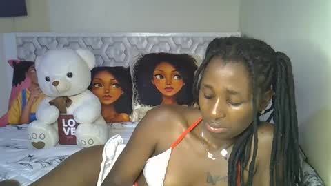 lovelytin online show from 02-20-26, 11:27