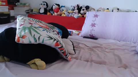lovelywoman23 online show from 07-11-26, 05:43