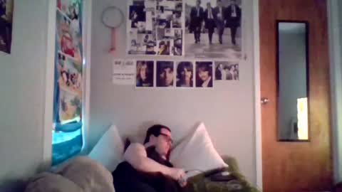 Snapshot of lovememadly_ chatting on 07-26-26, 01:07 Nick online show from 07-26-26, 01:07