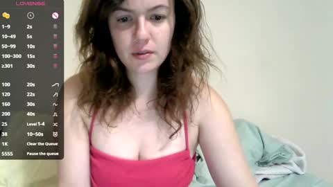 Snapshot of lovemesomemoree chatting on 12-31-24, 09:39 Connie online show from 12-31-24, 09:39