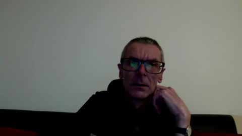 Snapshot of lovepvclate40s chatting on 11-09-25, 04:38 lovepvcearly50s online show from 11-09-25, 04:38