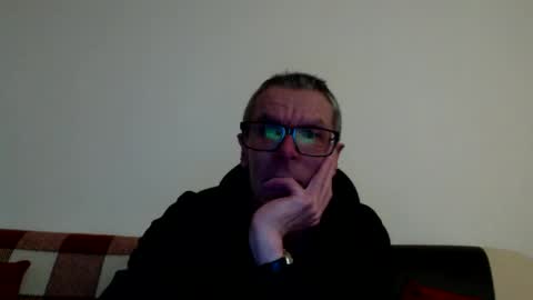 Snapshot of lovepvclate40s chatting on 11-28-25, 08:00 lovepvcearly50s online show from 11-28-25, 08:00