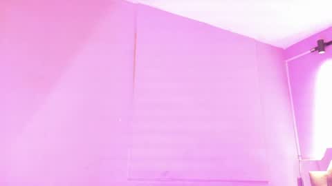 L O V E  online show from 05-16-26, 11:42