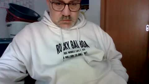 lover010983 online show from 01-07-26, 12:40