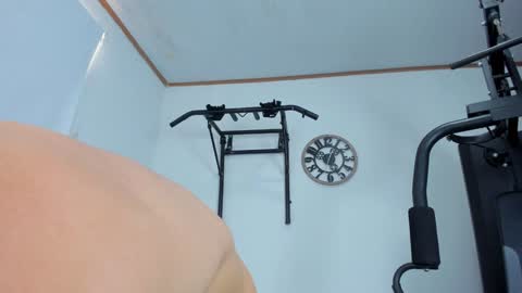 Snapshot of lover_fitnessboy chatting on 01-10-25, 05:34 kevin online show from 01-10-25, 05:34