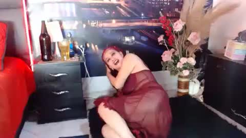 Snapshot of lover_mature2 chatting on 02-26-25, 04:56 Mature lover2 online show from 02-26-25, 04:56