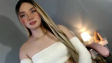 lovers moon22 online show from 12-18-24, 01:59