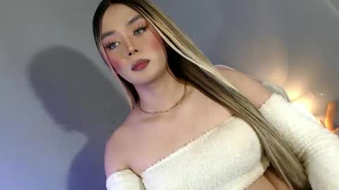 lovers moon22 online show from 02-03-25, 11:15