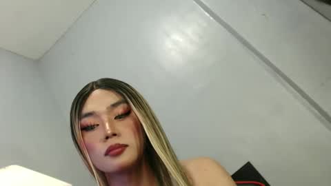 lovers moon22 online show from 10-15-25, 01:11