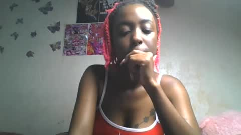 Snapshot of lovers_oncam chatting on 07-04-26, 07:14 RedJoy online show from 07-04-26, 07:14