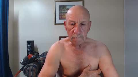 Lovesblackazz online show from 10-12-25, 11:09