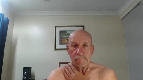 Snapshot of lovesblackazz chatting on 05-05-26, 11:18 Lovesblackazz online show from 05-05-26, 11:18