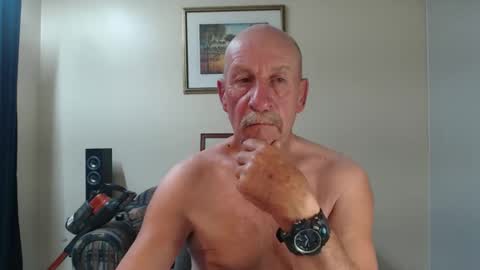 Snapshot of lovesblackazz chatting on 05-06-26, 04:52 Lovesblackazz online show from 05-06-26, 04:52