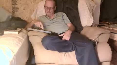 Snapshot of lovesex6565 chatting on 11-26-25, 11:55 just here to have fun and cum online show from 11-26-25, 11:55