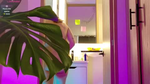 LovesKingdom online show from 02-09-26, 02:21