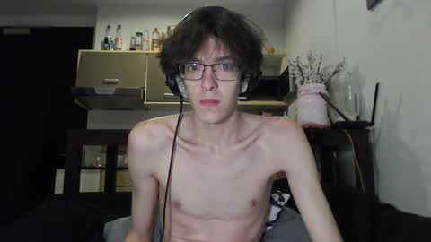 LovesomeCookie online show from 10-12-25, 04:50