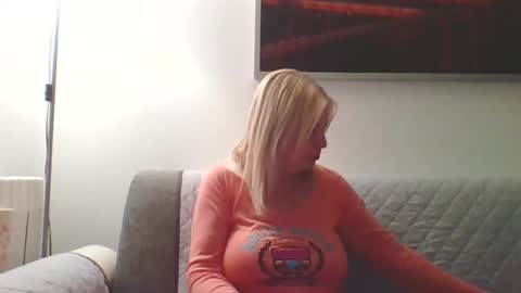 Marlyn online show from 02-10-26, 10:36