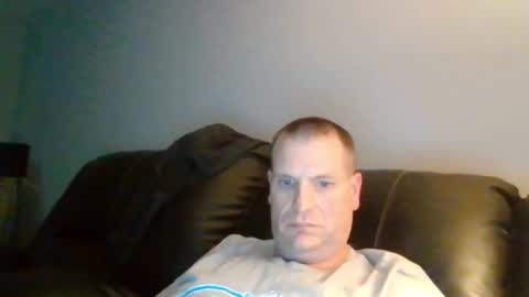 lovetocum37 online show from 01-23-25, 03:58