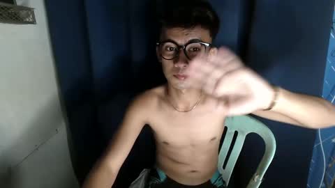 Snapshot of lovetosuckxox chatting on 02-17-25, 05:21 lovetosuckxox online show from 02-17-25, 05:21