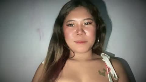 Snapshot of loveymerry chatting on 02-06-26, 05:05 merry online show from 02-06-26, 05:05