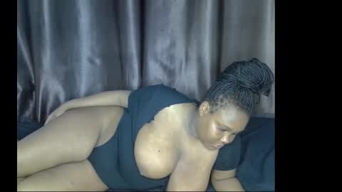 loveytiana online show from 12-04-25, 12:31