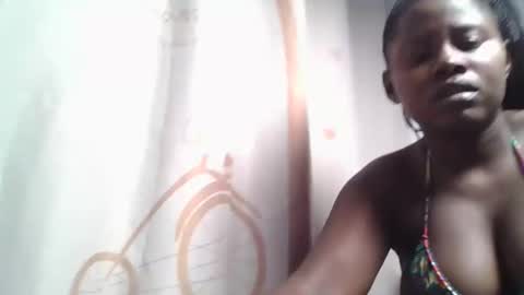 lovie_paula online show from 10-01-25, 01:11