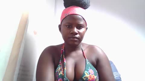 lovie_paula online show from 10-21-25, 01:01