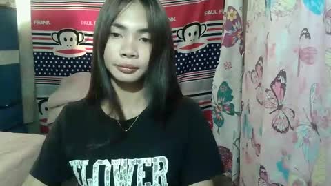 loving_rhean online show from 05-15-26, 03:02