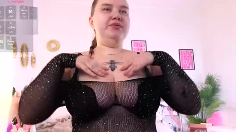 Call me Aphrodite online show from 02-27-26, 07:41