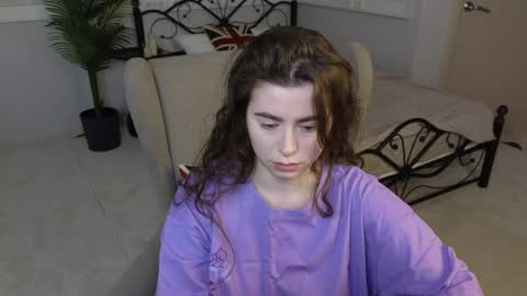 Erika online show from 03-30-26, 01:06