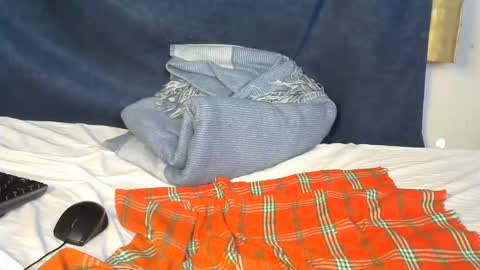 Snapshot of lovly_lastborn chatting on 09-23-25, 08:28 lovly_lastborn online show from 09-23-25, 08:28