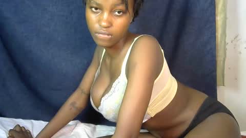 Snapshot of lovly_lastborn chatting on 09-24-25, 09:40 lovly_lastborn online show from 09-24-25, 09:40