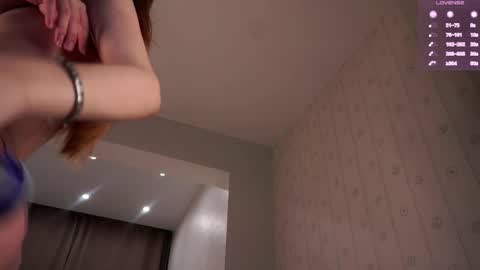 Snapshot of lowmenow chatting on 04-19-26, 06:10 Amelia online show from 04-19-26, 06:10