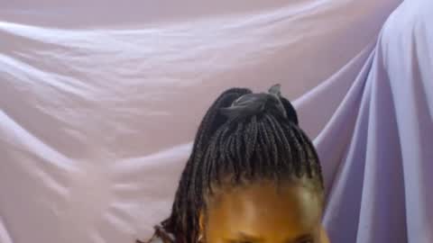 Snapshot of loyalcutick chatting on 01-08-25, 07:24 loyalcutic online show from 01-08-25, 07:24