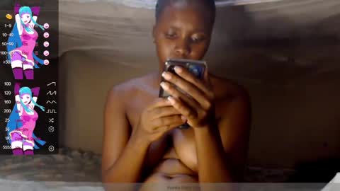 Snapshot of loyalcutick chatting on 02-18-25, 06:59 loyalcutic online show from 02-18-25, 06:59