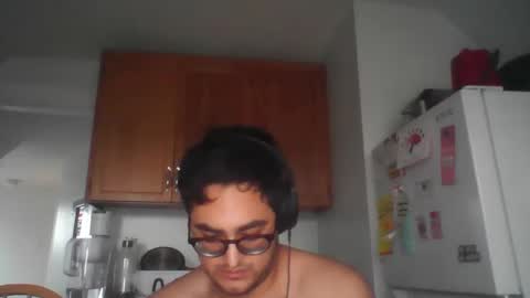 Snapshot of lpop81020 chatting on 04-23-26, 11:18 lpop81020 online show from 04-23-26, 11:18