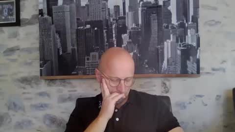 Espigle online show from 04-28-26, 06:40