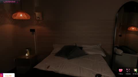  ---Goys incredible photographs online show from 03-12-25, 04:35