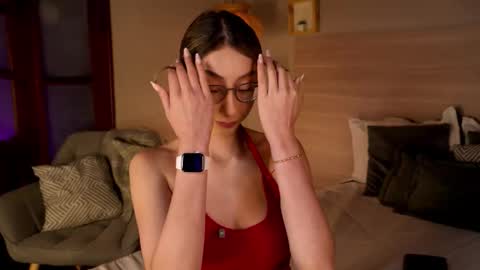  ---Goys incredible photographs online show from 11-27-25, 01:35