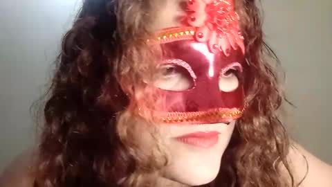 luanapowerful online show from 01-25-25, 02:15