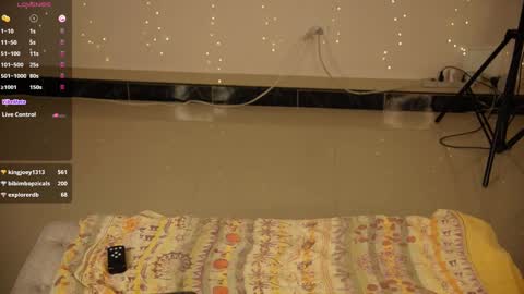 Snapshot of luanarisque chatting on 02-20-25, 01:46 IG luana orq online show from 02-20-25, 01:46