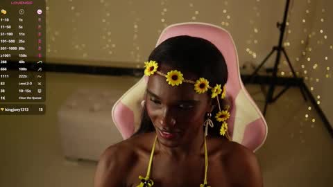 Snapshot of luanarisque chatting on 02-20-25, 11:21 IG luana orq online show from 02-20-25, 11:21