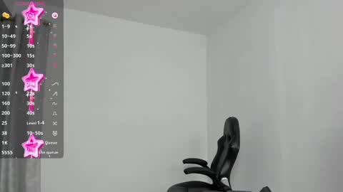 Snapshot of luandy_ chatting on 02-07-25, 11:12 lUAN online show from 02-07-25, 11:12