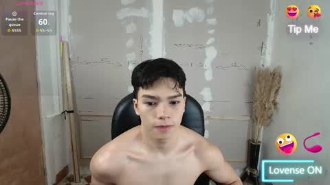 lUAN online show from 06-05-26, 11:49